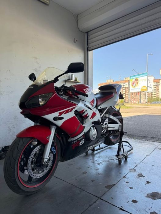 Yamaha R6 YZF-r6