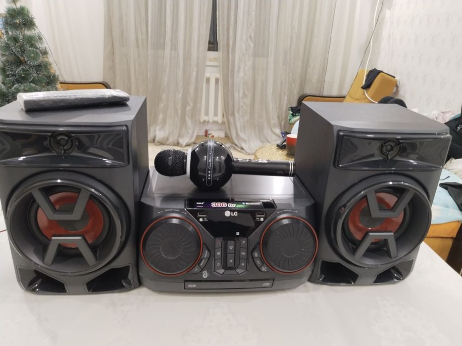 Bluetooth, 300Bт, Музыкальный центр LG