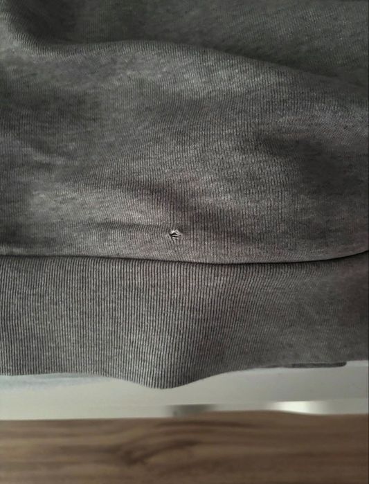 Adidas essentials от новите модели