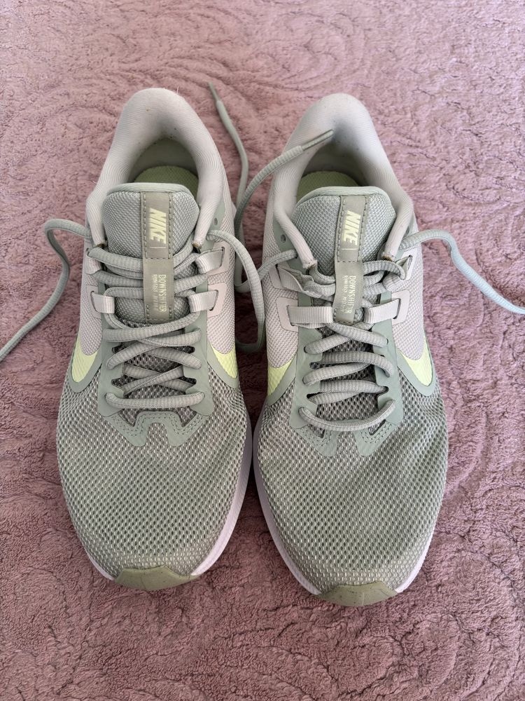 Nike Downshifter