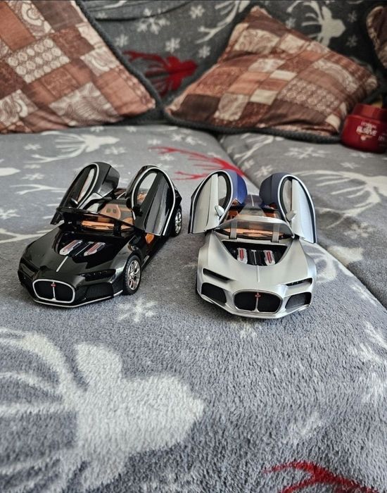 Macheta metalica bugatti Atlantic scara 1:24 noua
