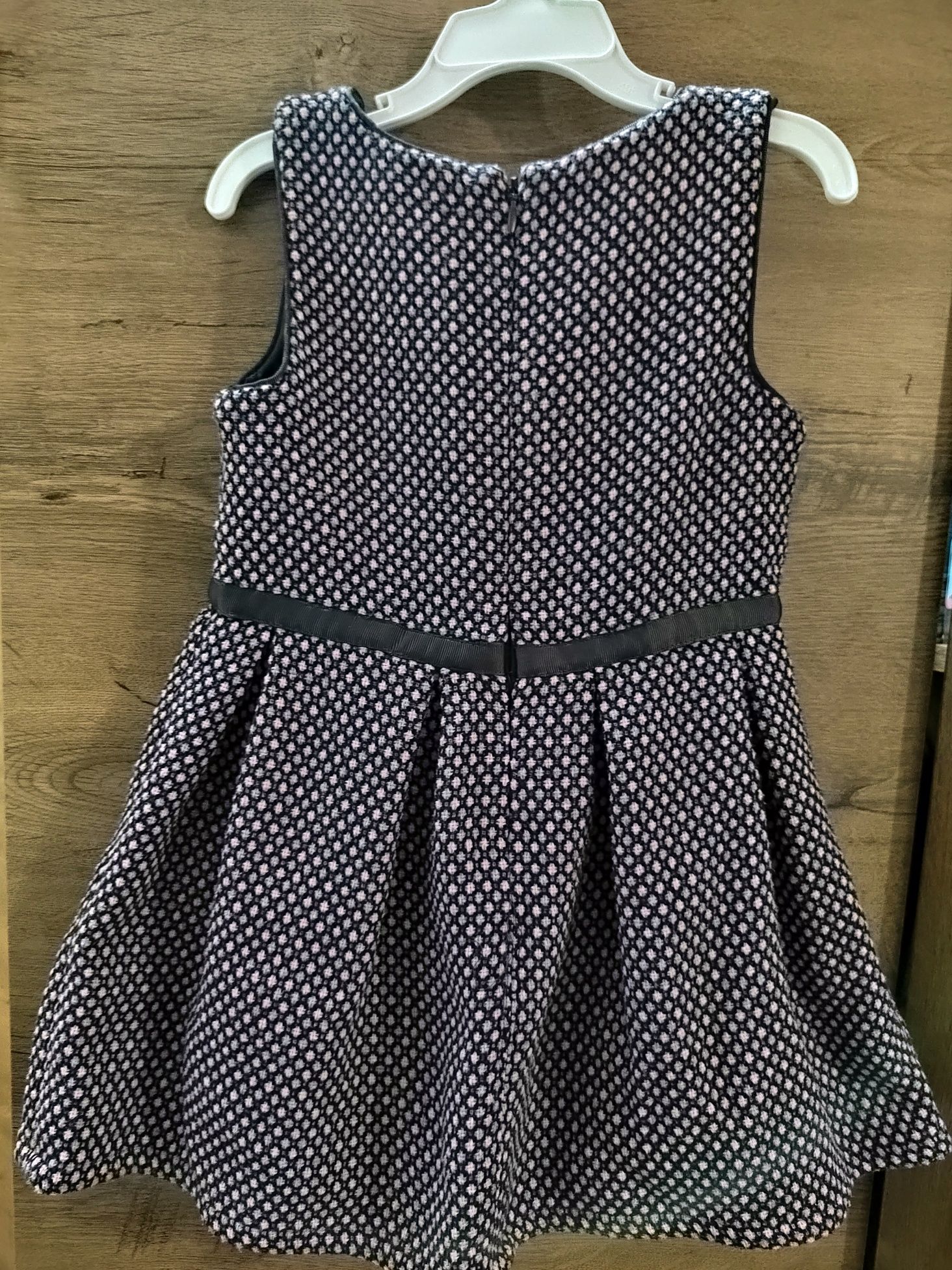 Детска рокля 110 размер