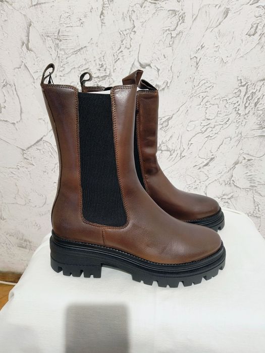 Есенно-Зимна Находка! Чисто Нови Кожени Боти Tamaris Купени от Мюнхен