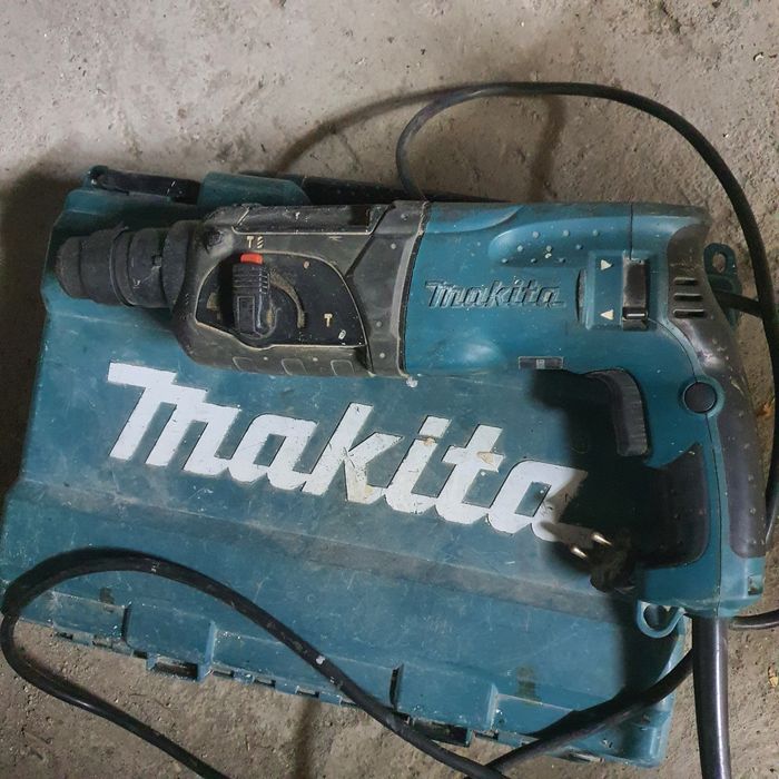 Vând biciclete și diverse.