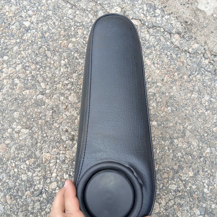 Продавам подлакътник за Мерцедес w124