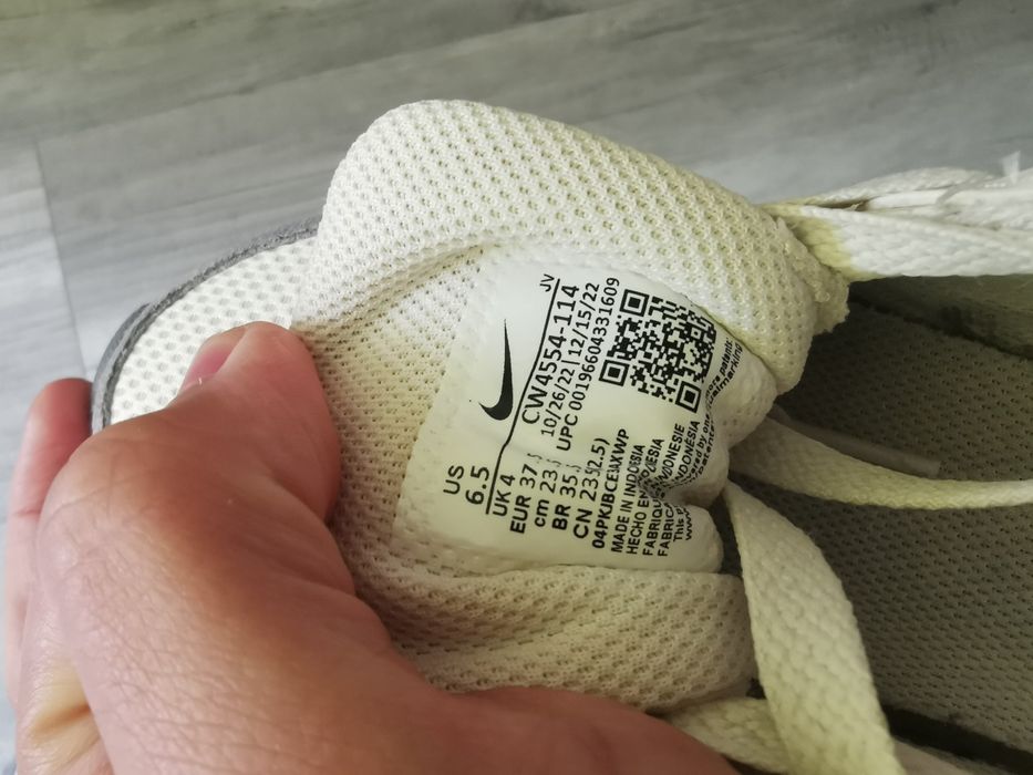 Nike Air dama mărimea 37