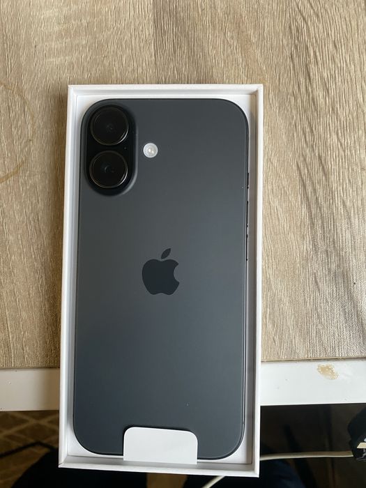 Vand iphone 17 .256gb nou