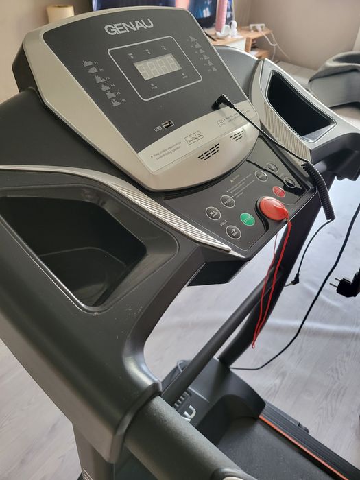 Беговая дорожка Genau