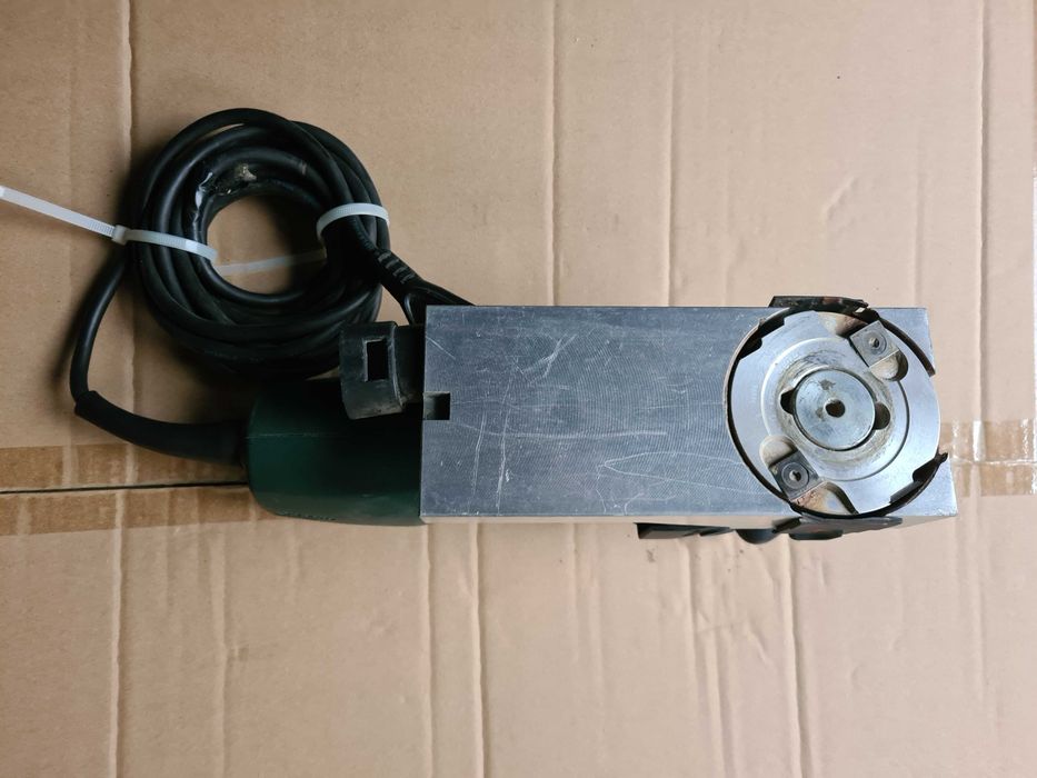 Metabo LF 724 s freza pentru decojit vopsea , lac , grund