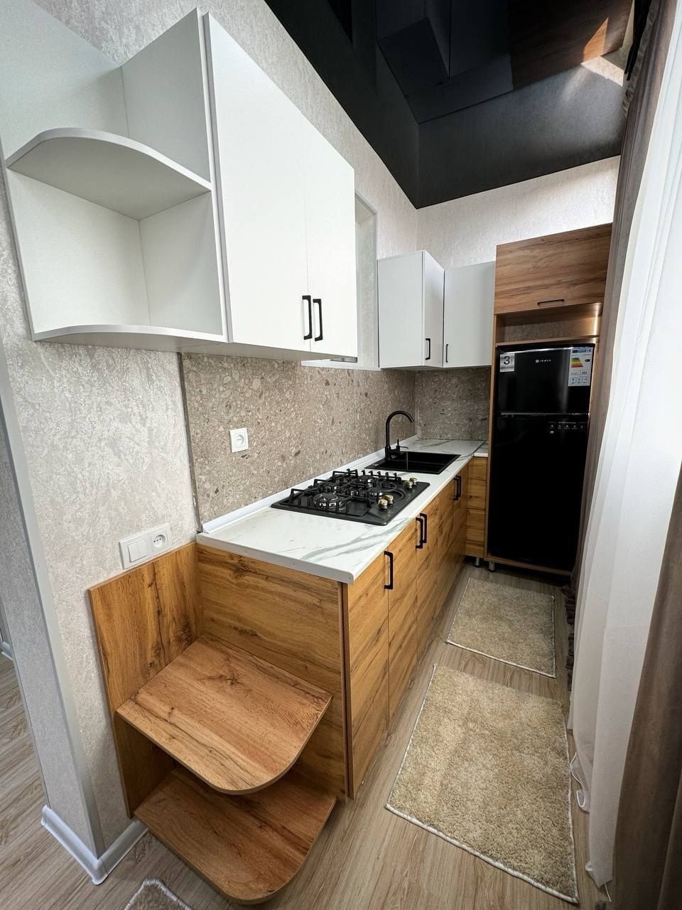 Продам 2в3/4/4 50м2, ор-р: Американское посольства