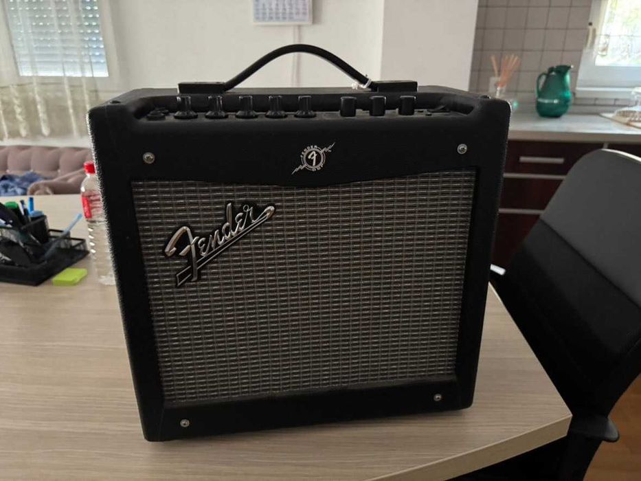 Усилвател за китара Fender