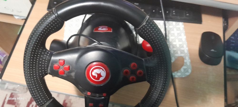 Vând volan Scorpion gt-903