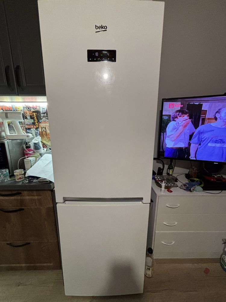 Хладилник Beko No Frost – отлично състояние, работещ