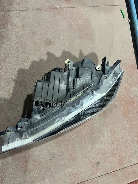 BMW F30 фара ксенон