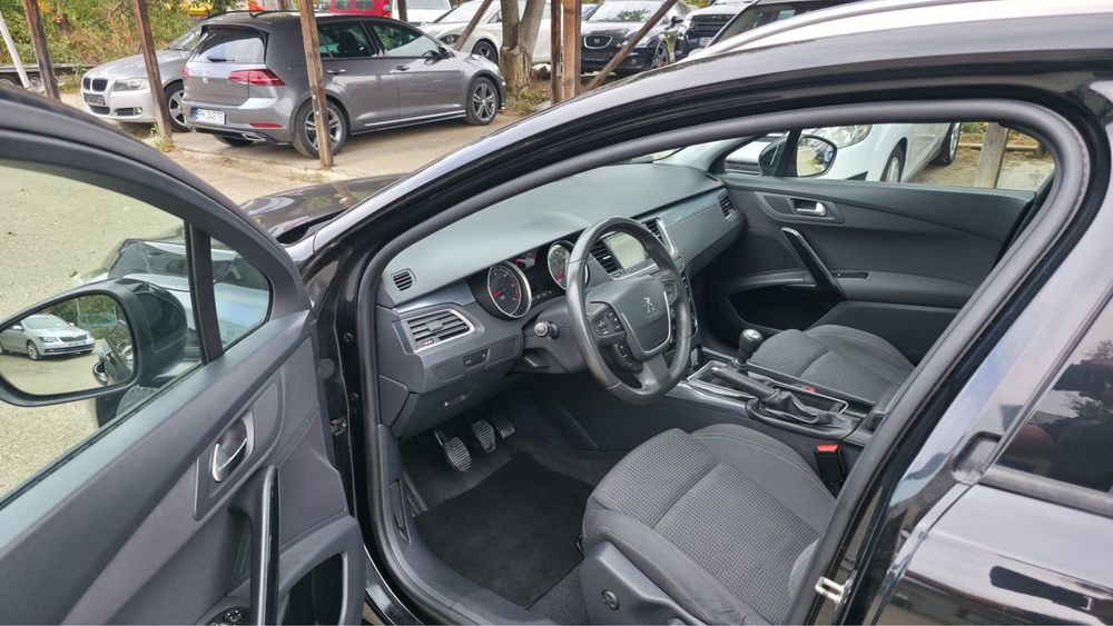 Peugeot 508, manual