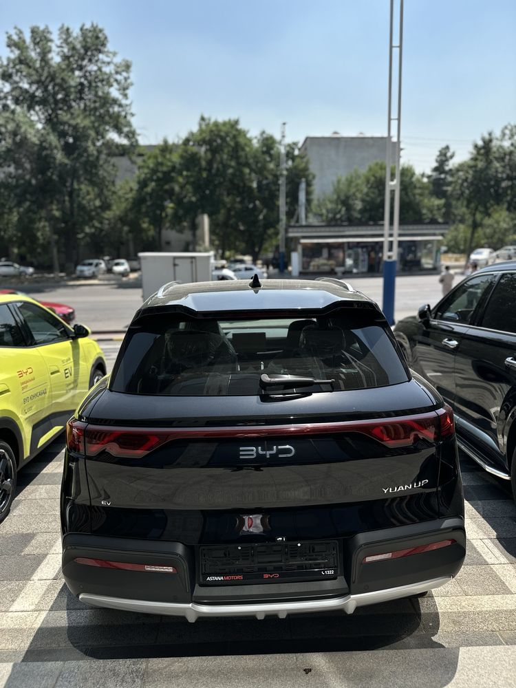 Byd YUAN UP full