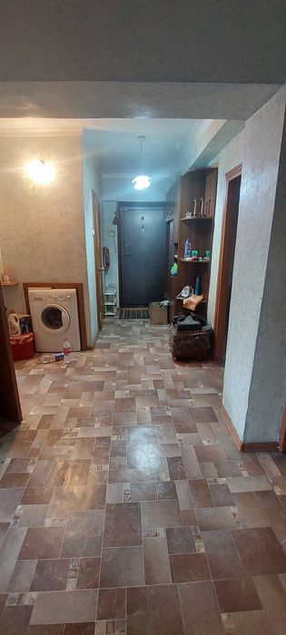 Трёхкомнатная   квартира