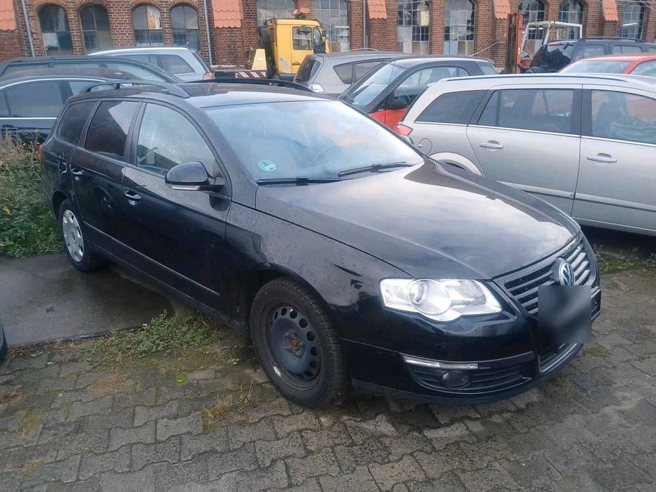 Volkswagen Passat B6 1.9tdi 105 к.с. На Части!!!