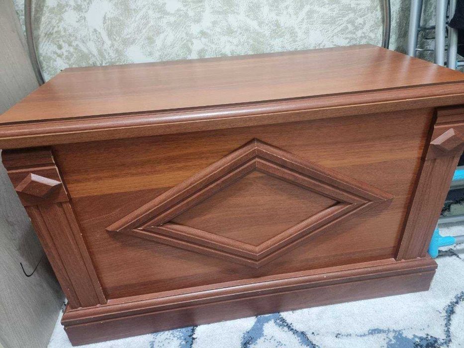 Spalniy mebel xolati yaxshi