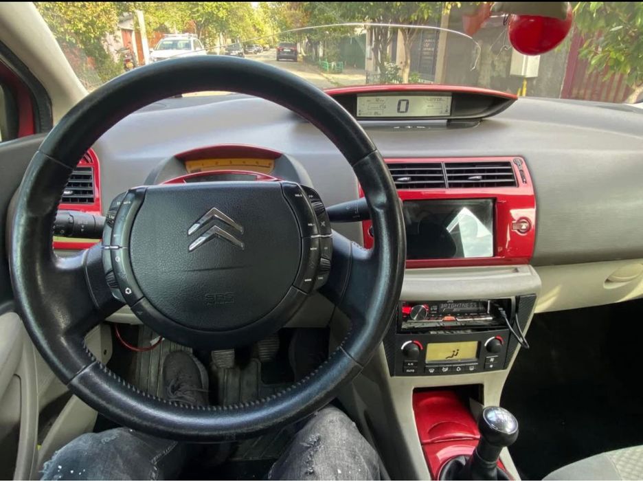 Vând Citroen C4