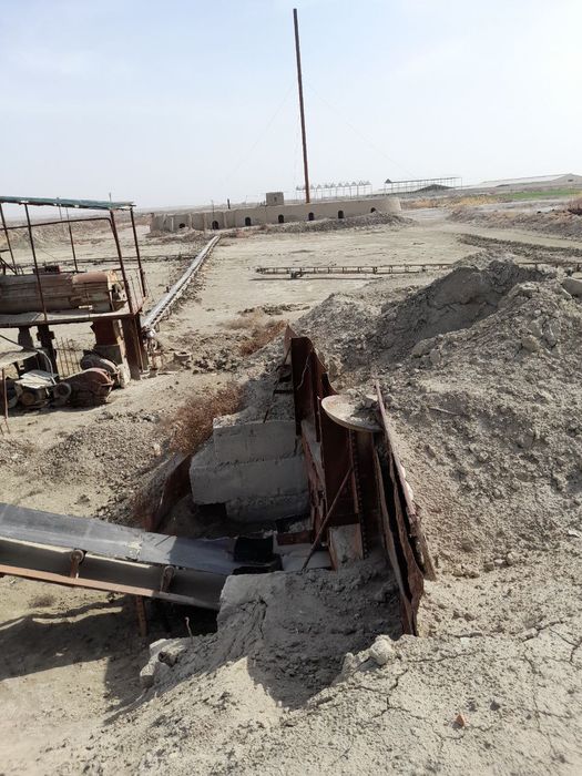 Гишт Завод сотилади