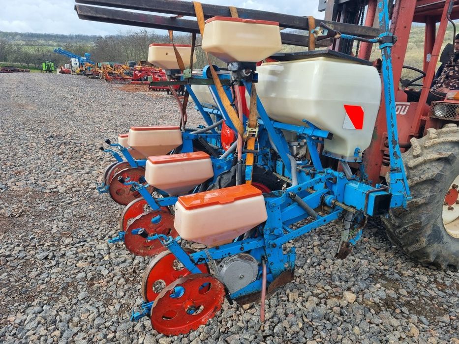 Semanatoare Porumb Monosem PNU 4 Sire