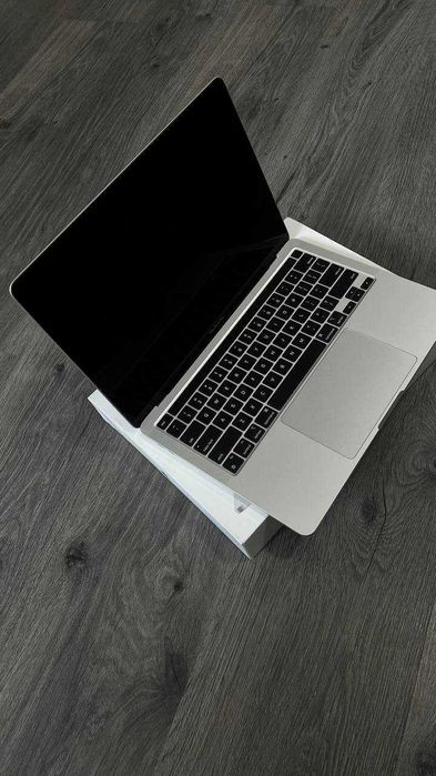 MacBook Pro 13.3 m1