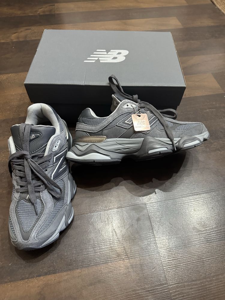 New balance 9060 dark grey