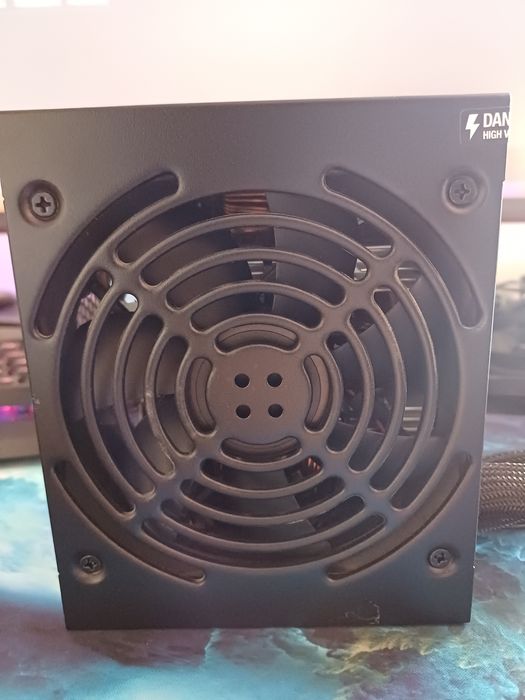 Sursa PC Corsair CV550