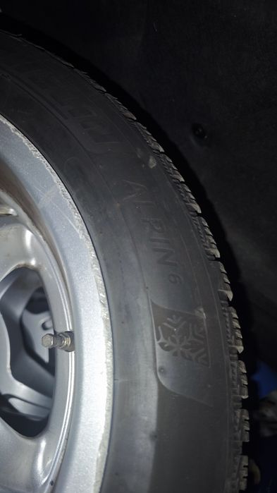 Зимни гуми 215/55/17