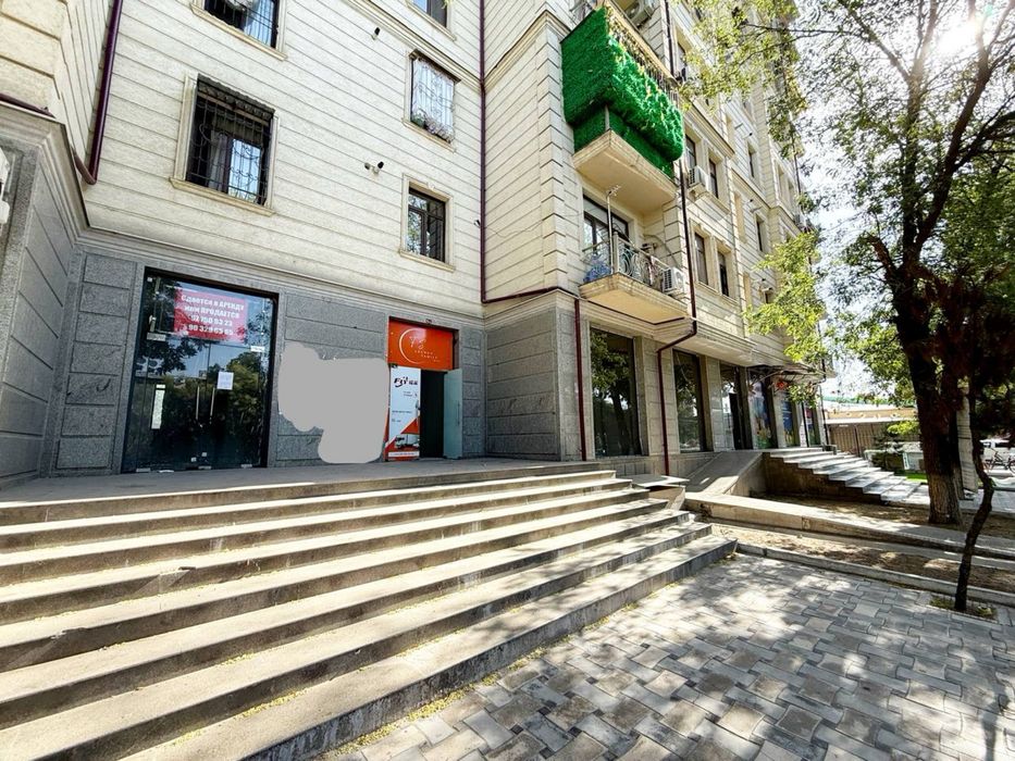 Срочно продаётся нежилое помещения 1линия  магазин офис аптека