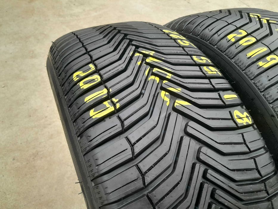 Doua anvelope 225 55 18 michelin crossclimate suv profil 7,5 mm