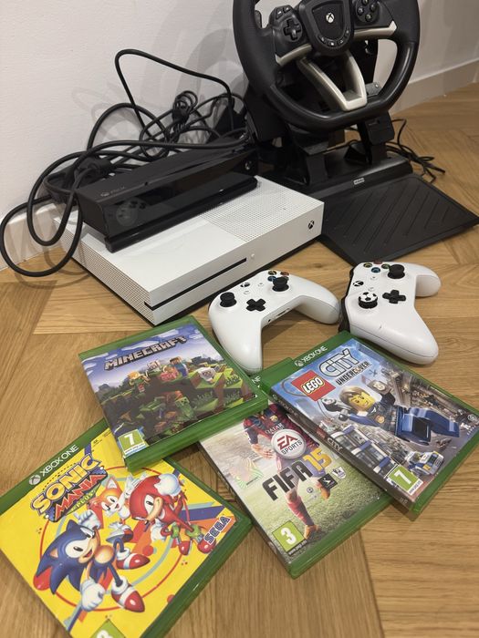 Xbox S one 1Tb+ kinect + volan
