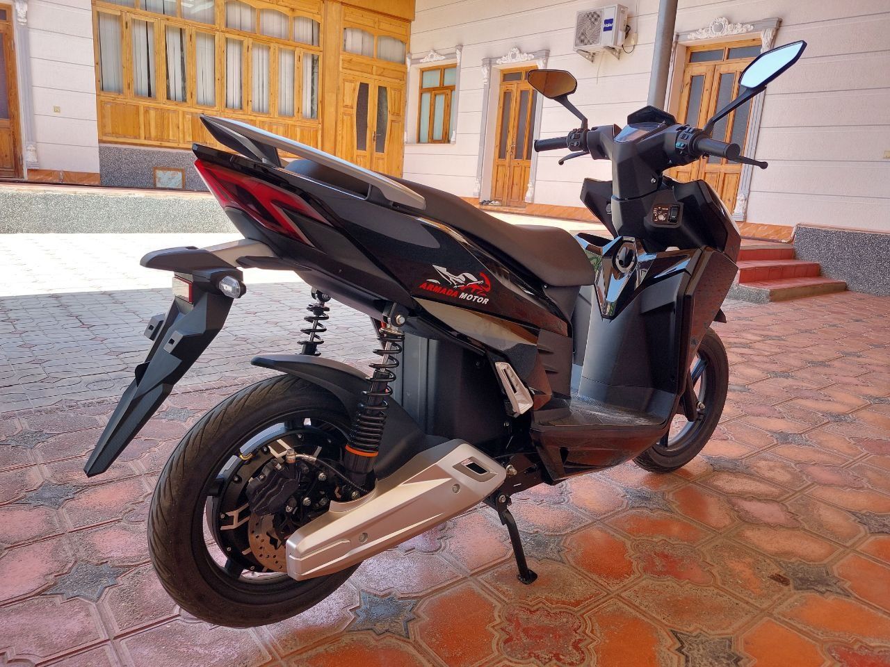 Skuter elektr "sport scooter"