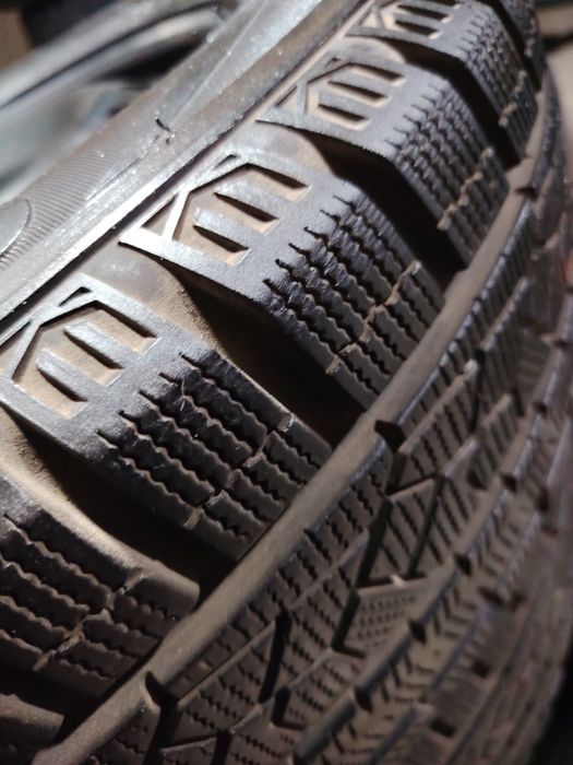 Продам колеса зима кобальт лада Веста идр