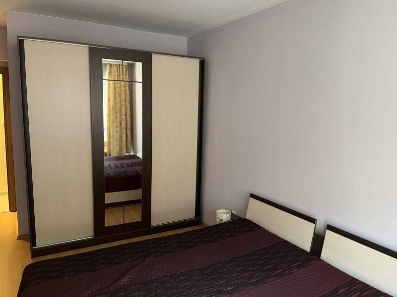Дава се под наем Тристаен апартамент в София, Витоша - 114 кв.м за 847.62 € - Снимка #9