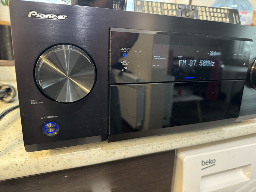 Като нов!!! Pioneer VSX-LX55