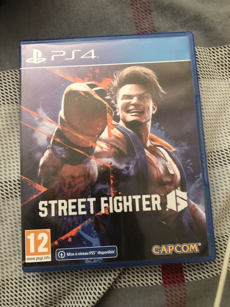 Игри за PS4, конзола и джойстици