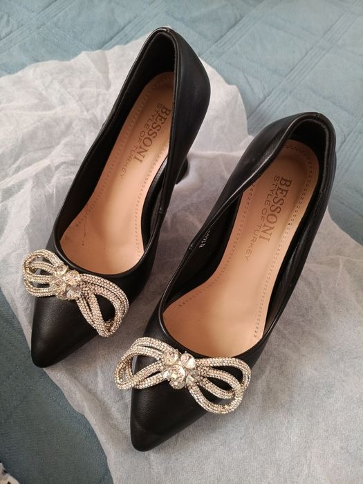 Продам туфли женский