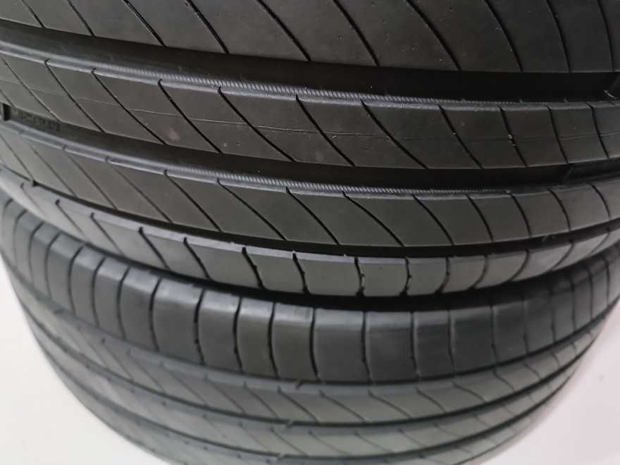 205 45 17 88H MICHELIN VARA 205/45/17 CP V20503