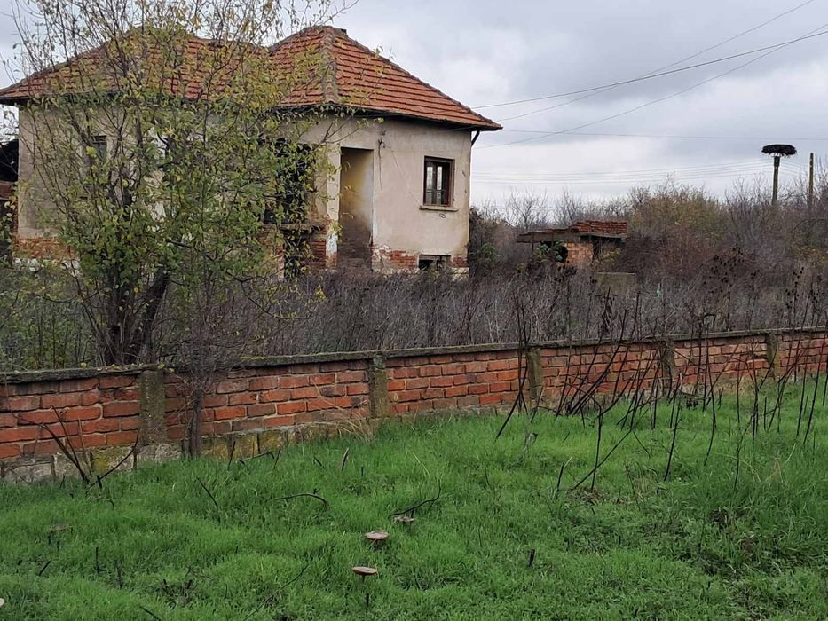 Продава се Къща в с. Борован, Област Враца - 2160 кв.м за 1 €/кв.м - Снимка #1