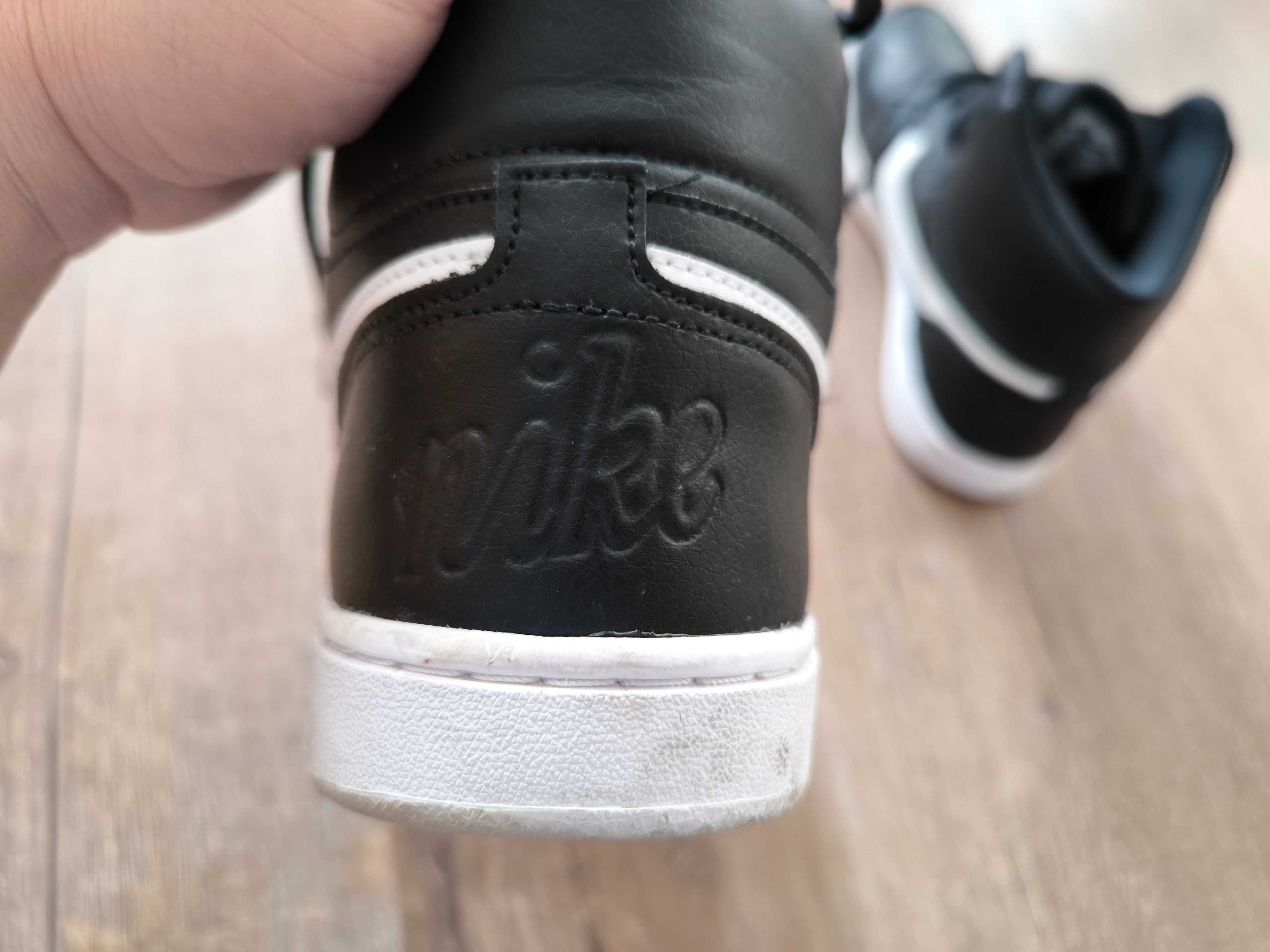 Nike Сникърси Ebernon Mid AQ1773 002 Черен