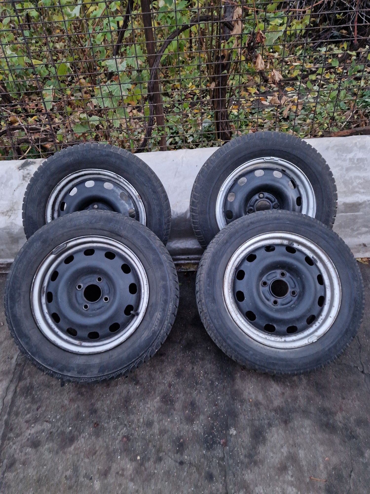 Roți de tablă ford 15" 4x108