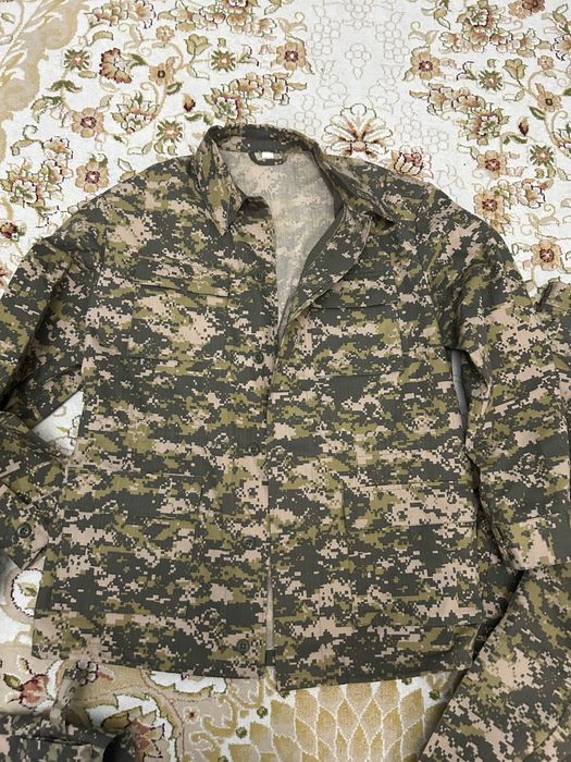 Продам военню форму