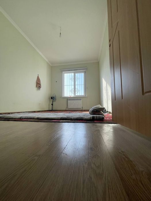 Motrid 3 xonali sotiladi 82 kvadrat