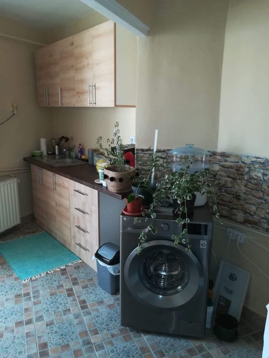 De vanzare / de inchiriat apartament cu 2 camere