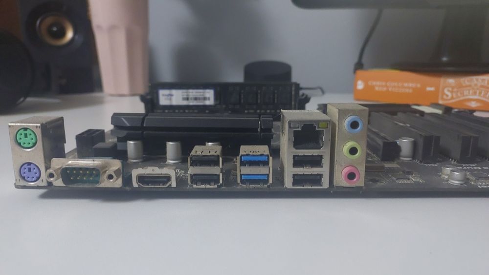 Kit procesor i5 4570 + blaca de baza + 16gb ram