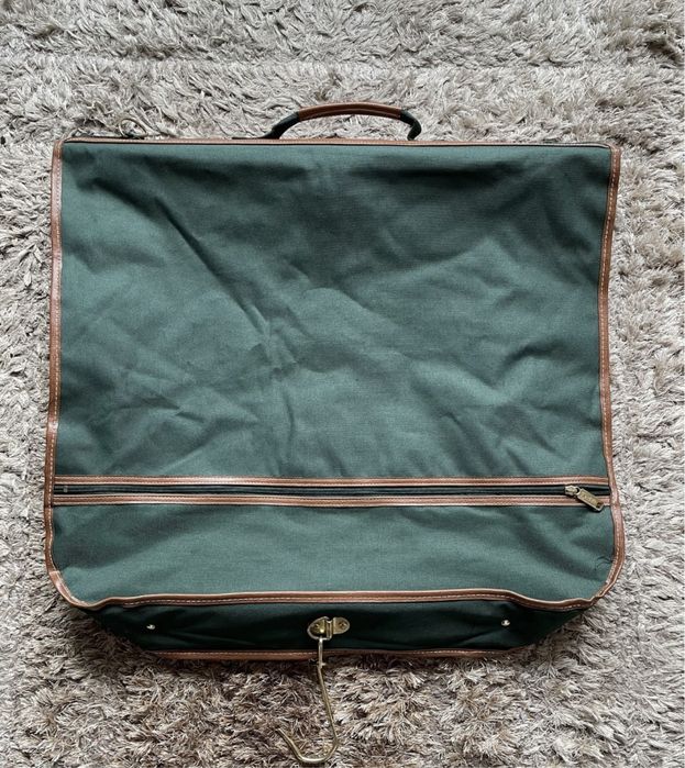 Geanta pentru transport/voiaj costum Rodelle