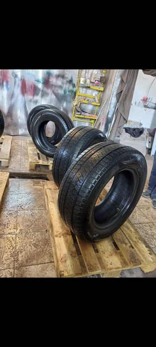 Продам почти новые шины  Triangle 4шт всесезон 4шт 285/60/18  Lexus570