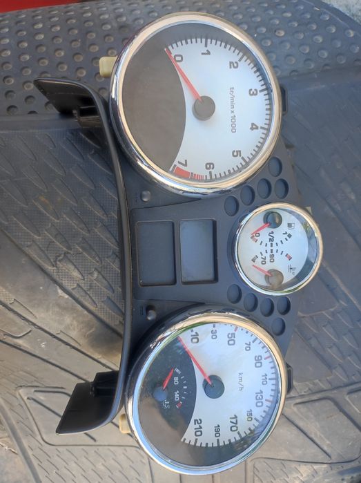 Табло-километраж за Пежо-207( бензин)